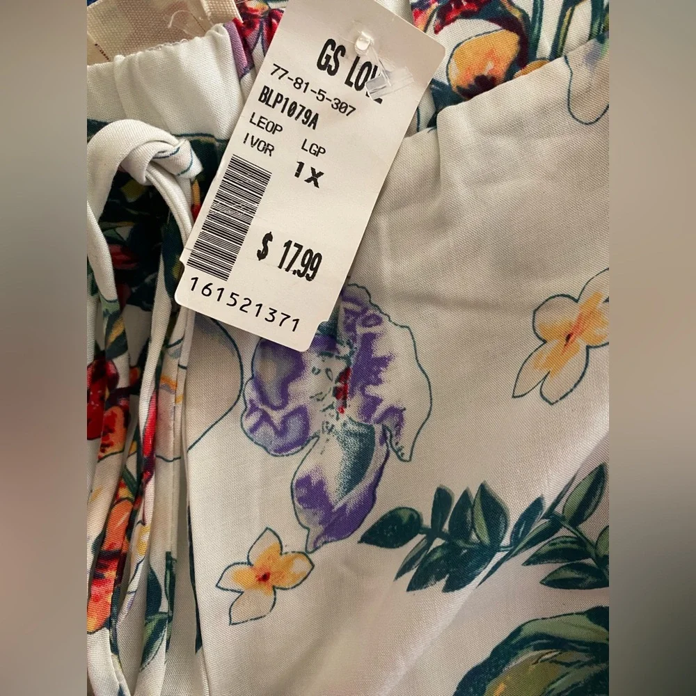 White Floral Pants - Picture 4 of 4